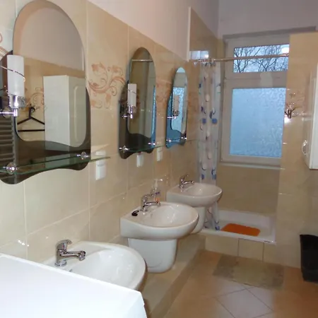 Petit Hostel Poznań